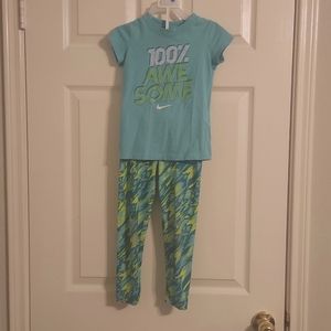Nike Matching Set- Girl Size 4T